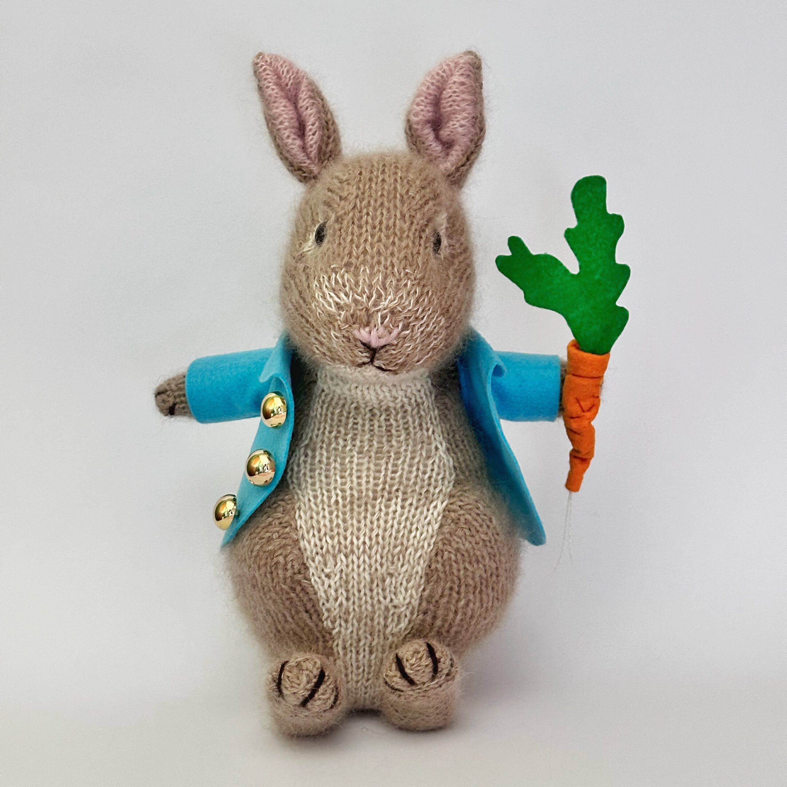 Peter Rabbit - tejido a mano